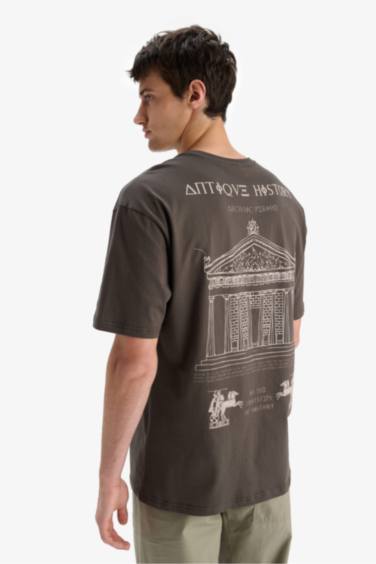 Oversize Fit Crew Neck Short Sleeve T-Shirt