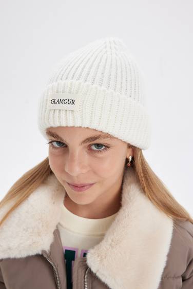 Bonnet Tricot avec Étiquette Tissée pour Fille