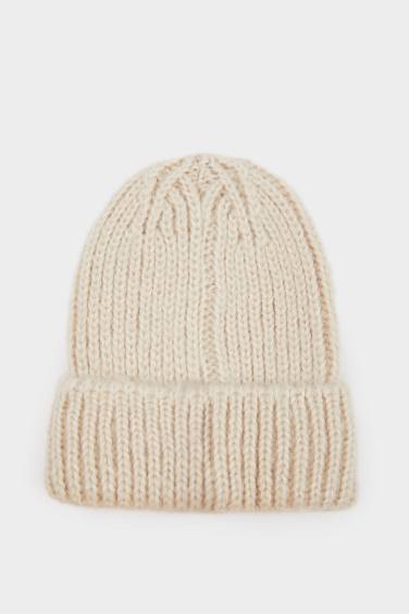 ايس كاب بناتي