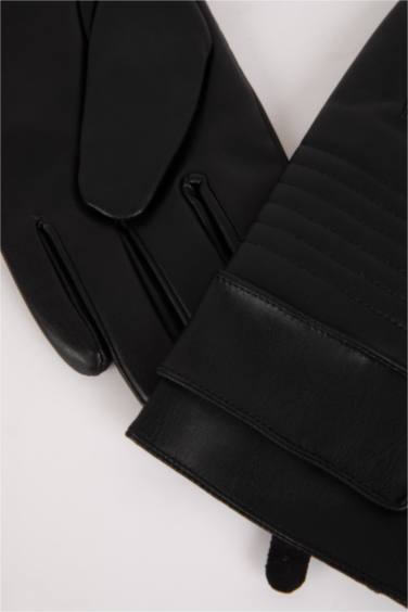 Ерлерге Қолғап