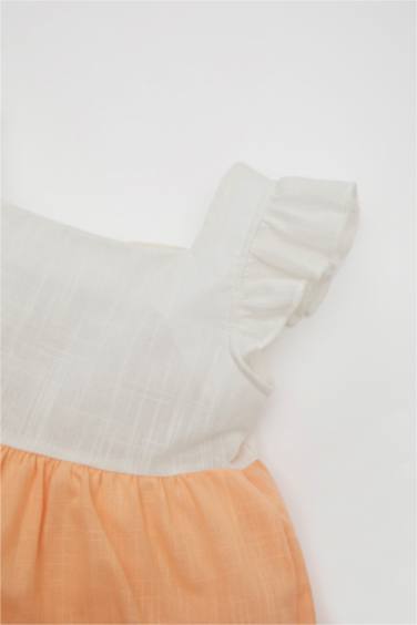 فستان بناتي ذو مظهر كتاني قصة عادية نص ردن