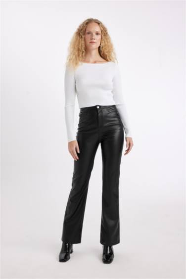 Slim Fit Dar Kesim Kayık Yaka Basic Düz Triko Kazak