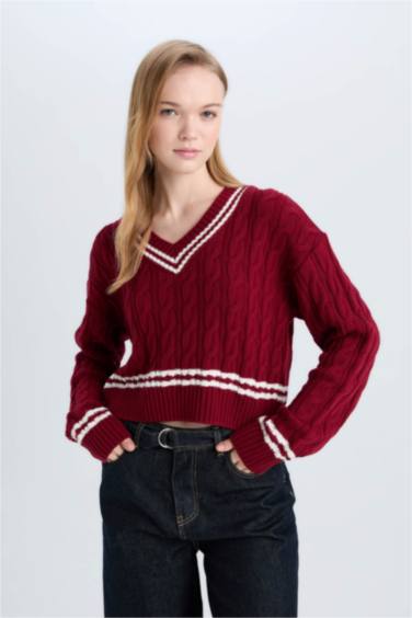 Regular Fit V Yaka Saç Örgülü Çizgili Triko Kazak