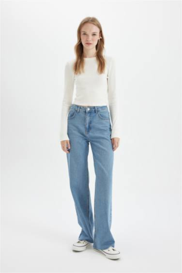 90's Wide Leg Yüksek Bel Paça Ucu Kesik Jean Yıkamalı Pantolon