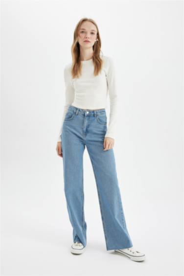 90's Wide Leg Yüksek Bel Paça Ucu Kesik Jean Yıkamalı Pantolon