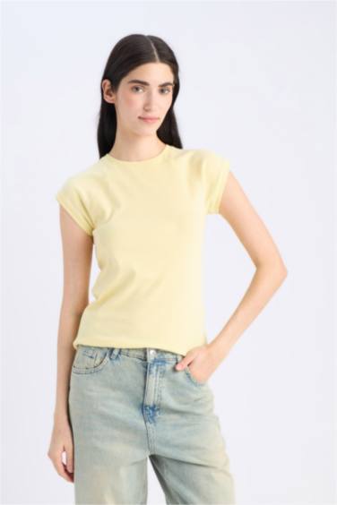 تي شيرت مضلع سليم فيت بياقة مستديرة