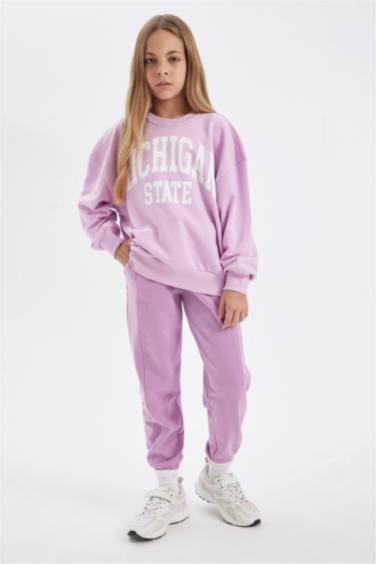 سويت شيرت قصة مريحة برقبة مستديرة