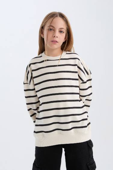 Girl Oversize Fit Pattern Crew Neck Striped Sweatshirt