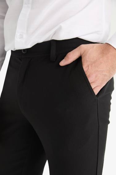Tailored Fit Düz Paça Her Yöne Esneyen Yumuşak Tuşe Cepli Pantolon