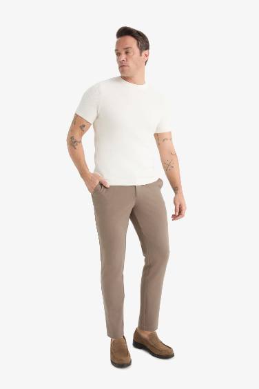 Tailored Fit Düz Paça Her Yöne Esneyen Yumuşak Tuşe Cepli Pantolon