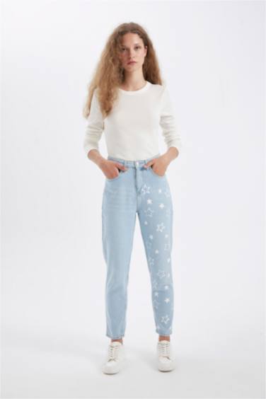 Lina Mom Fit Yüksek Bel Rahat Kalıp Hafif Dar Paça Bilek Boy Jean Yıkamalı Pantolon