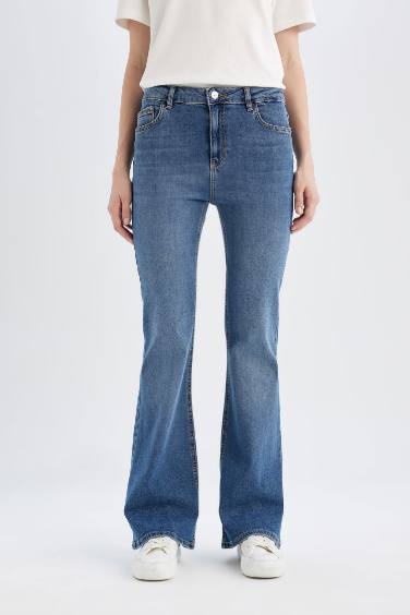 Mia Normal Waist Long Jeans