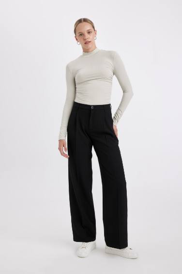 Wide Leg Three Pocket High Waist Trousers