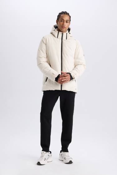 DeFactoFit USB Heated Hooded Windproof Waterproof Ski Jacket