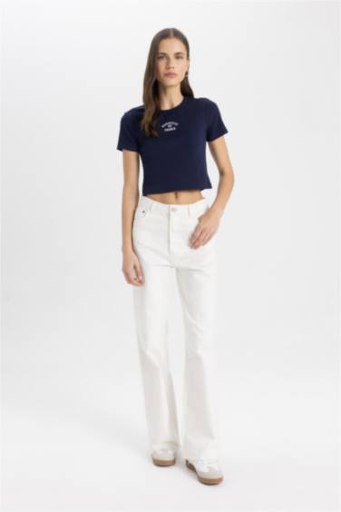 Fitted Crew Neck Printed Short Sleeve T-Shirt