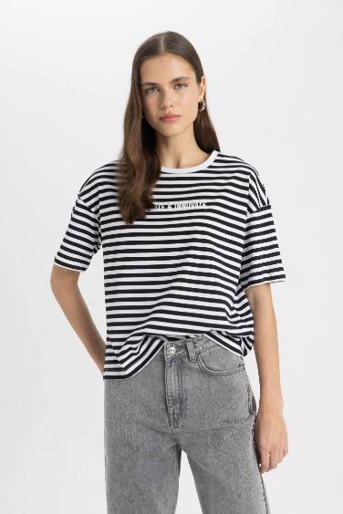 Relax Fit Striped Crew Neck Printed T-Shirt