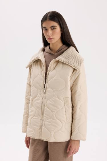 Su Geçirmez Mevsimlik Mont Kapitoneli Fermuarlı Cepli Hafif