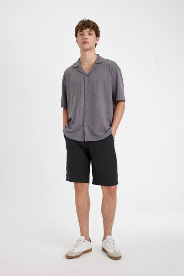Regular Fit Sensual Regular Hem Bermuda