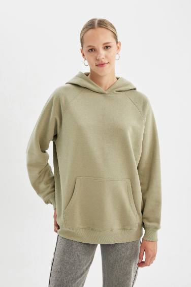 Oversize Fit Hooded Thick Sweatshirt