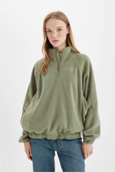 Свитшот стандартного кроя на молнии с принтом