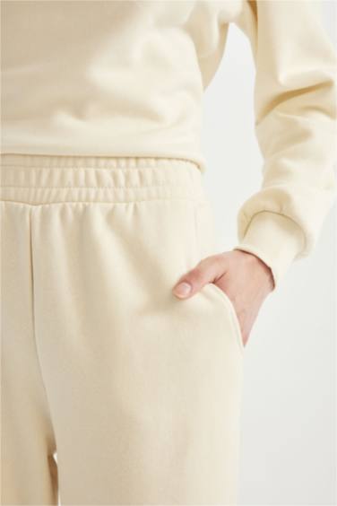 Штаны прямого кроя из плотной ткани