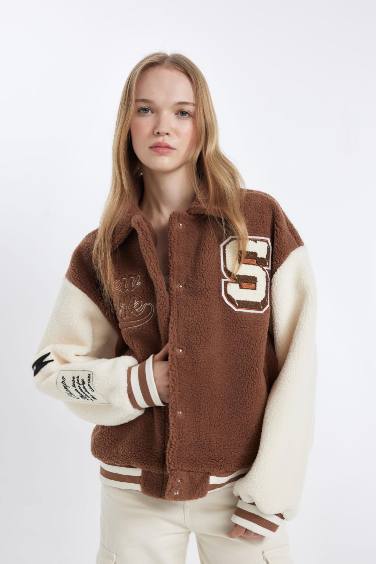 Coool Oversize Geniş Kalıp Pelüş Bomber Mont Ceket Polo Yaka Nakışlı Çıtçıtlı Cepli