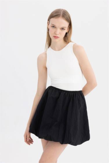 Balloon Fit Taffeta Mini Skirt