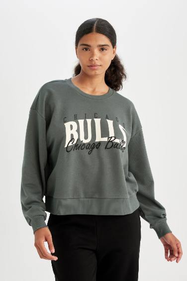 DeFactoFit NBA Chicago Bulls Bisiklet Yaka Sweatshirt