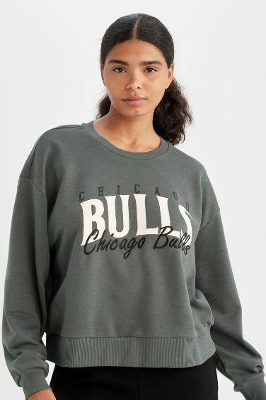 DeFactoFit NBA Chicago Bulls Bisiklet Yaka Sweatshirt