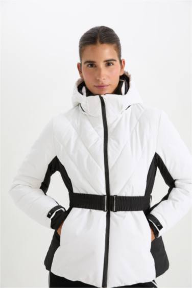 бас киімді Шаңғы киімдері