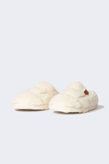 Woman Flat Sole Home Slippers