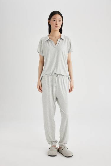 Ensemble de pyjama en viscose à coupe régulière et manches courtes de Fall in Love