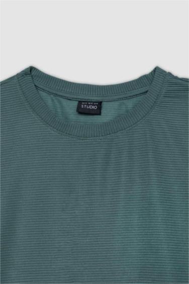 Slim Fit Crew Neck Short Sleeve T-Shirt