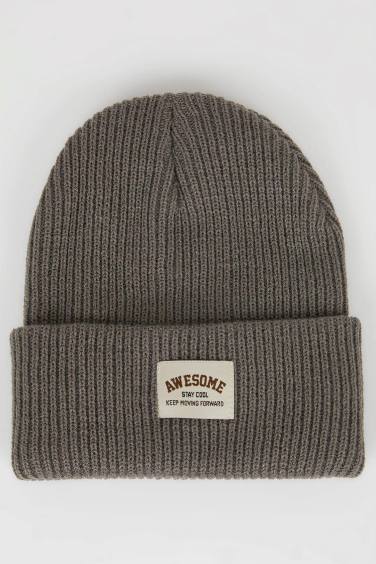 Boy Woven Labeled Ribbed Knitted Beanie