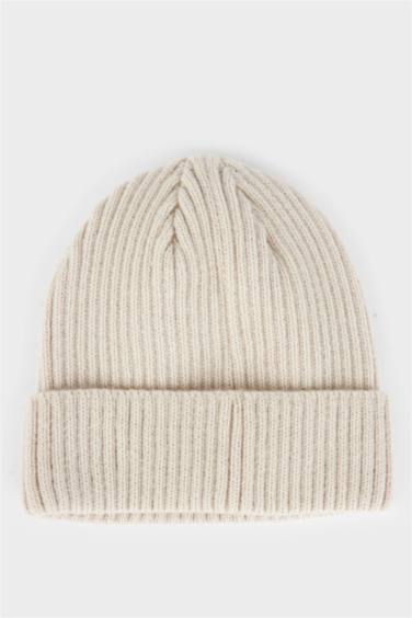 Bonnet en tricot pour garçon