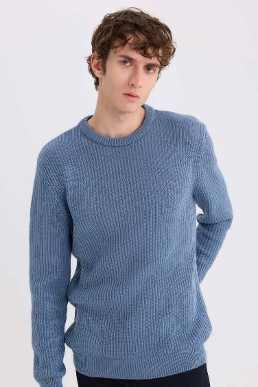 Standard Fit Crew Neck Knitwear Pullover