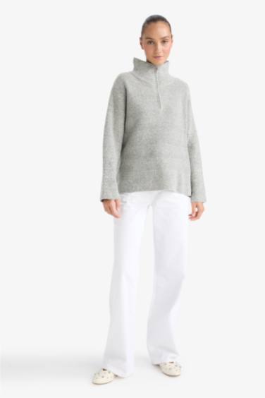 بلوفر تريكو قصة مريحة