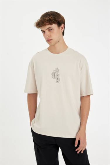 Boxy Fit Crew Neck Back Printed T-Shirt