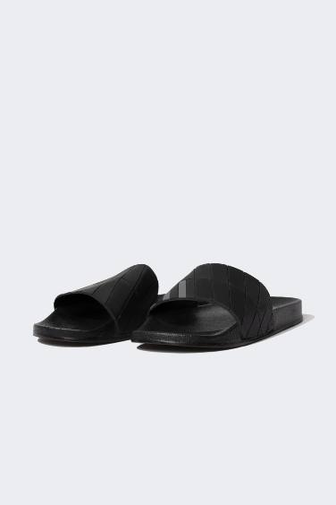 Men Flat Sole Slip On Faux Leather Slippers