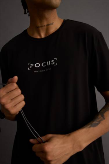 Standard Fit Crew Neck Printed T-Shirt