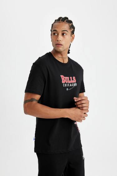 تيشيرت قطن قصة عادية برقبة مستديرة من شيكاغو بولز