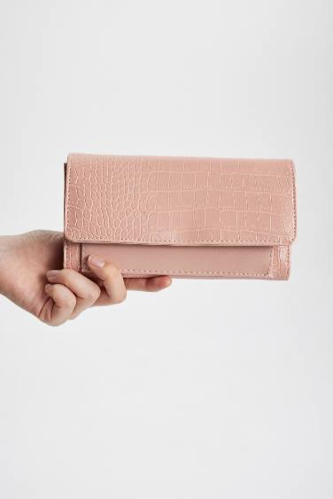 Woman Faux Leather Wallets