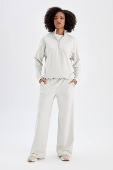 Loose Fit Stand Collar Zippered Sports Sweatshirt