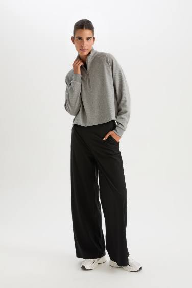 DeFactoFit Pocketed Woven Wide Leg Trousers