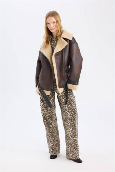 Relax Fit Pelüş Astarlı Mont Kruvaze Yaka Fermuarlı Kemerli