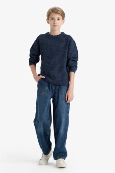 Boy Regular Fit Crew Neck Pullover