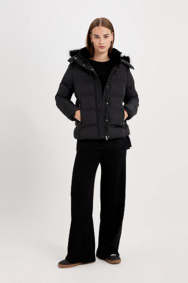 Su Geçirmez Puffer Şişme Mont Kapüşonlu Fermuar Çıtçıt Kapmalı Cepli