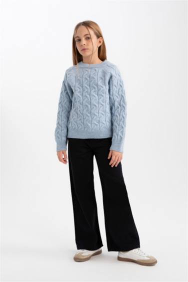 Standart Fit Bisiklet Yaka Saç Örgülü Triko Kazak Kız Çocuk