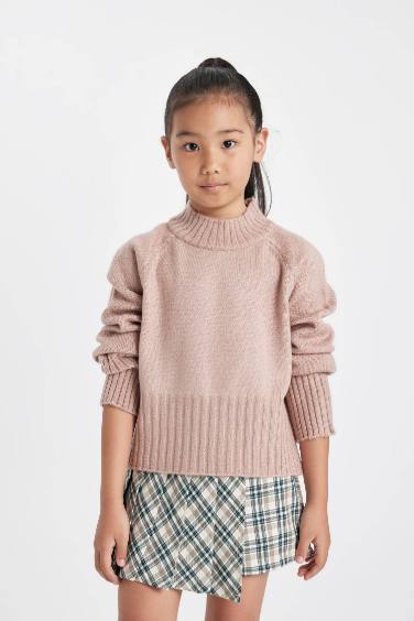 Girl Standard Fit Crew Neck Pullover