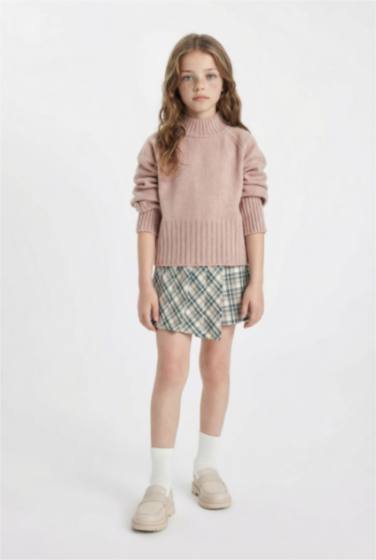 Pull Beige en tricot à col rond Coupe standard pour Fille